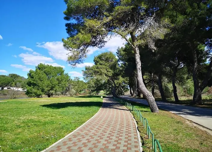 Appartement Mishel 1 *